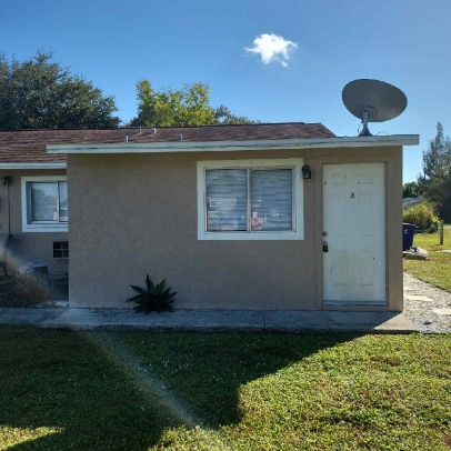 291 Lowell Avenue - 6