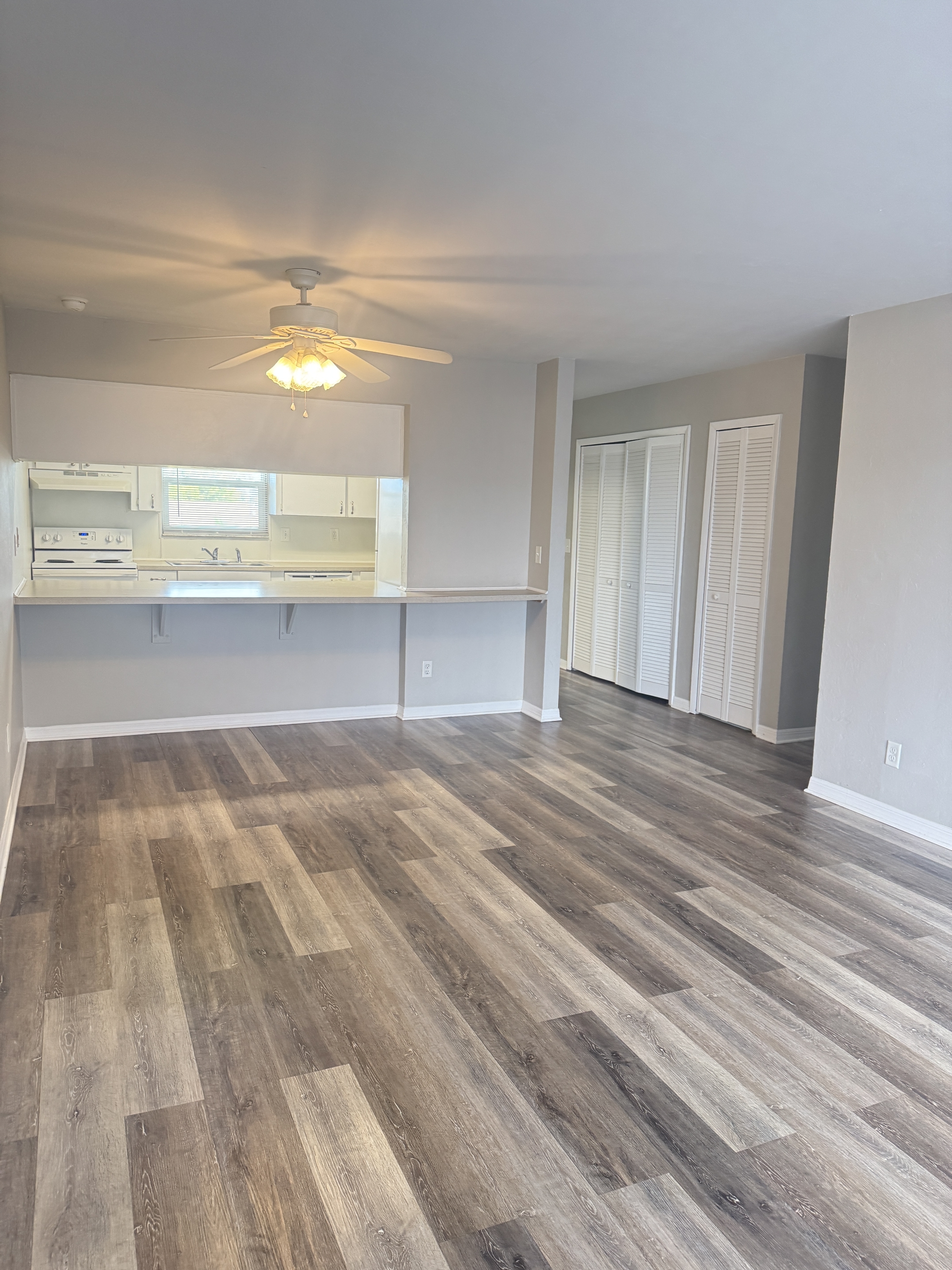 3325 SE 15th Pl - 201
