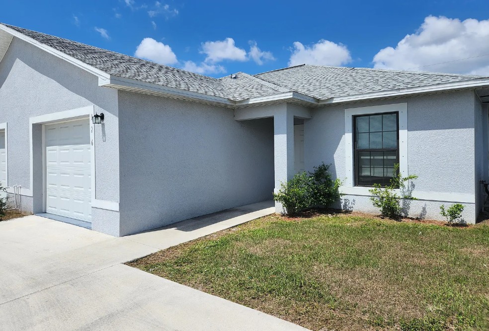 926 Southeast 6th Court - 926